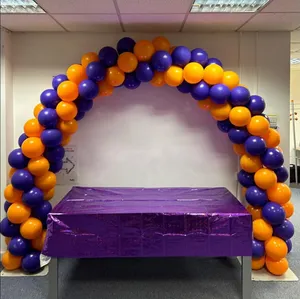 Classic balloon arch 