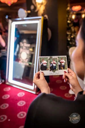 Mirror Me Booth