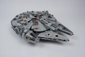 LEGO® Star Wars Millenium Falcon | 75257 | 1353 Teile