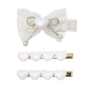 Centre Piece Bow Tie Gold