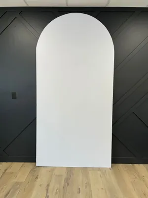 Backdrop Classic Arch