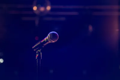 Microphone on stage in Adeladie
