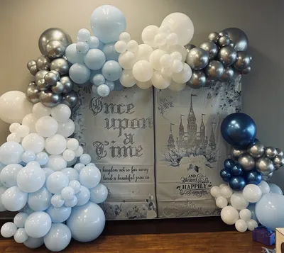 Cinderella-themed Quinceañera balloon decor with custom balloon garland in Kansas City Missouri