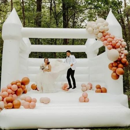 MOON BOUNCE HOUSE RENTAL