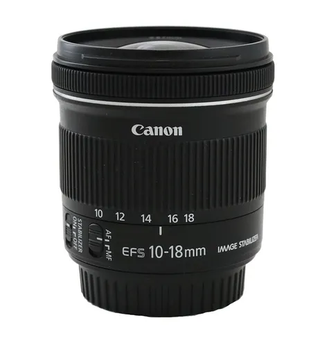 Lente Canon EF-S 10-18mm f/4.5-5.6 IS USM para APS-C