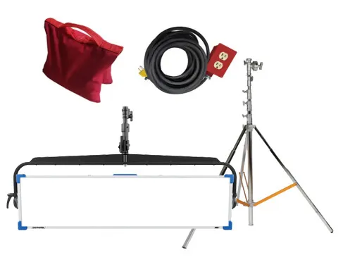 Lámpara Led ARRI Modelo Skypanel S120-C RGBW con Combo, extensión y sandbag.