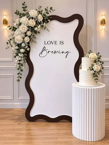 Wavy Frame Floral Backdrop Package