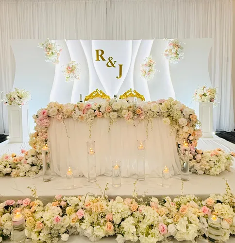 Wave LED Backdrop Decor