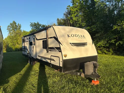 2021 Dutchman Kodiak Ultra Lite 296BHS