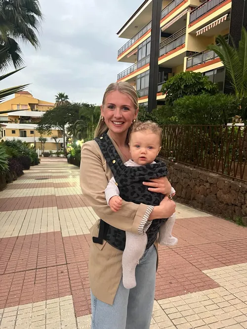 Artipoppe Zeitgeist Baby Carrier 