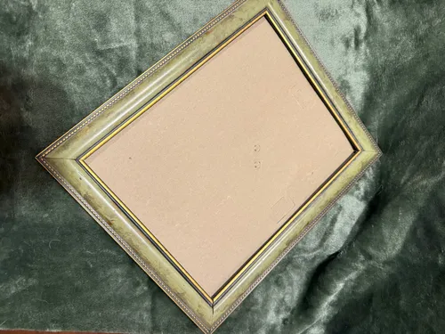 Sophisticated Green Picture Frame