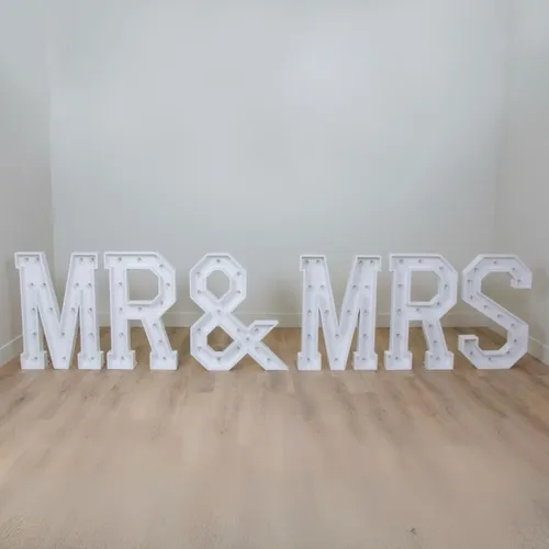 MR&MRS Marquee Letters 