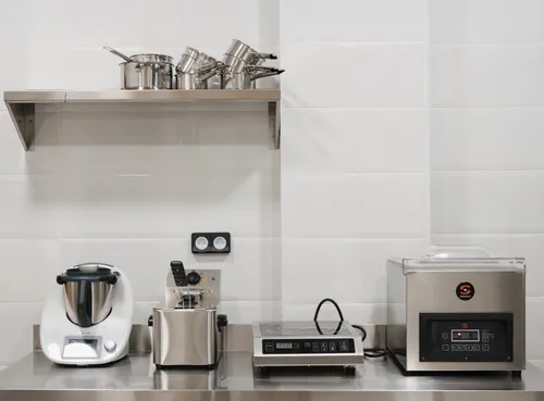 CESION DE USO COCINA PROFESIONAL 4 HORAS 