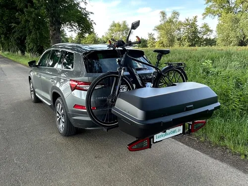 Thule Santu Heckbox (260l)    