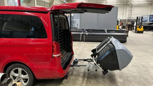 Thule Heckbox BackUp900/3 (420l) auf Heckträger, für VANs / Minibusse (klapp-/ausziehbar, ideal für VAN / Camper / Minibus)