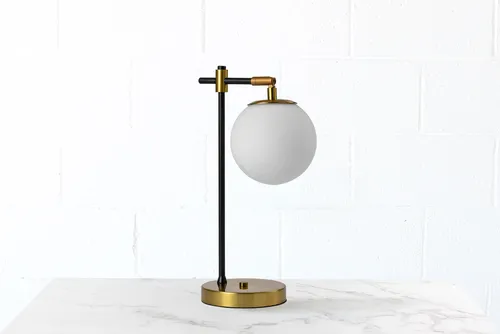 No. 19 Table Lamp