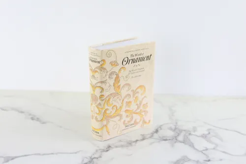 SB - The World of Ornament