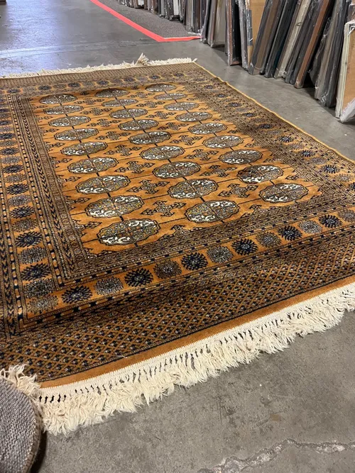 AMANDA Rug No. 131 (6 x 4.5) Vintage