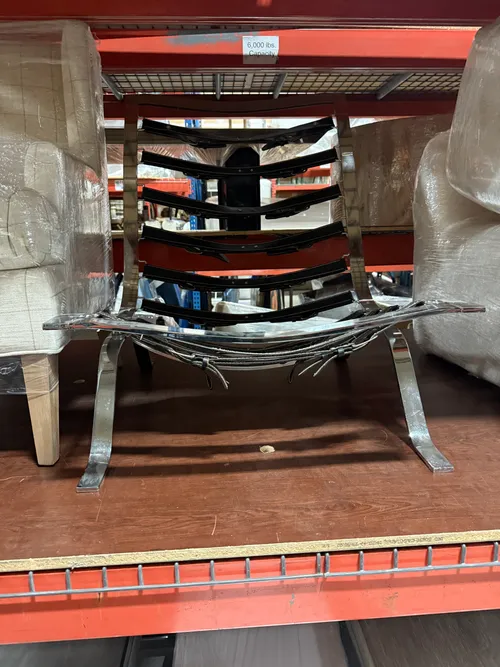 AMANDA Buckles Chair