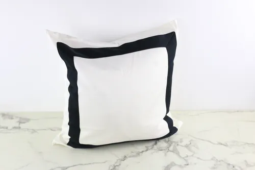 No. 141 Throw Pillow