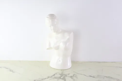 DEC - Ceramic Woman Bust