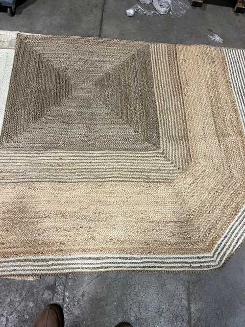 AMANDA (5x8) Rug #129 Odd Shape