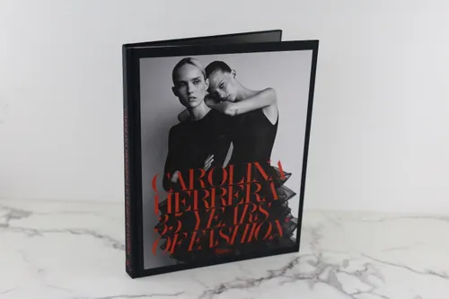 LB - Carolina Herrera 35 Years of Fashion