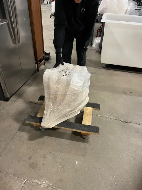 She Sells Seashells Coffee Table (Square Glass Top)