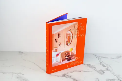 LB - The House of Glam