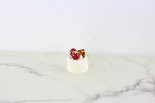 Mini Fake Cake White