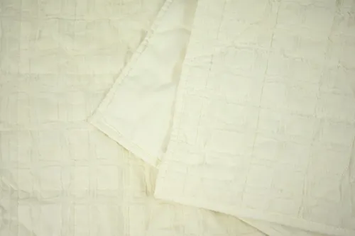 Cream Subtle Square Comforter Set