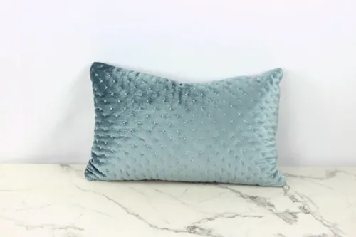 No. 118 Throw Pillow