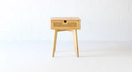 AMANDA Vacation Nightstand