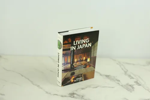 SB - Living in Japan