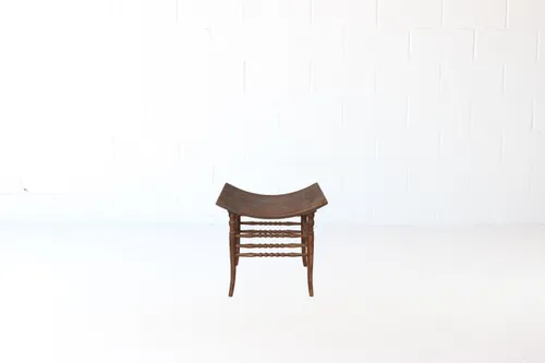 AMANDA Fireside Stool