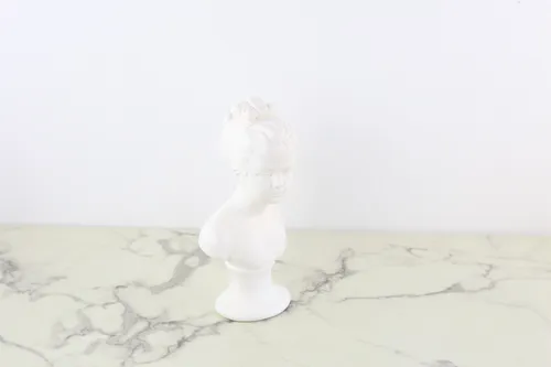 DEC - Vintage Victorian Bust