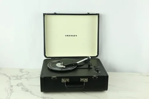 Black Crosley Record Player