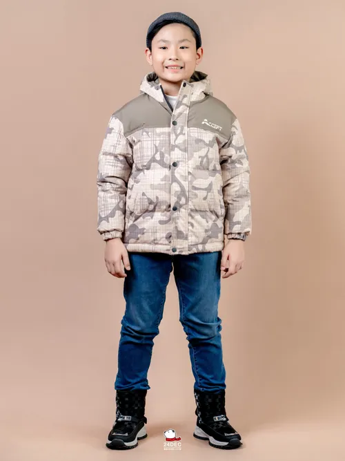 เช่าเสื้อกันหนาว เด็ก รุ่น GRAVITY สี ครีม