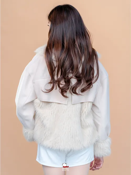 เช่าเสื้อแจ็คเก็ต หญิง รุ่น KARINA สี น้ำตาล