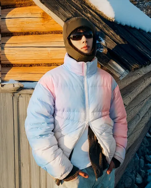 เช่าเสื้อกันหนาว ชาย รุ่น DECLAN สี ฟ้า