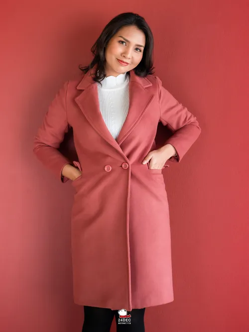 เช่าเสื้อโค้ท หญิง รุ่น SENORITA สี ชมพู