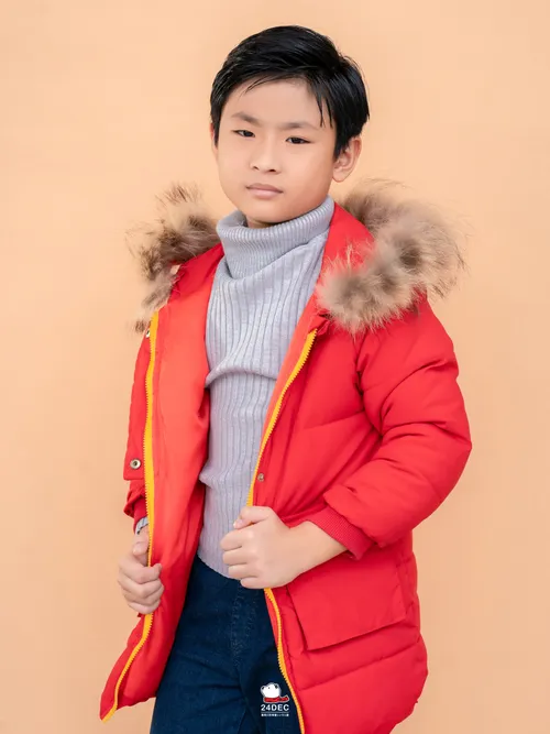 เช่าเสื้อกันหนาว เด็ก รุ่น TOMOMI สี แดง