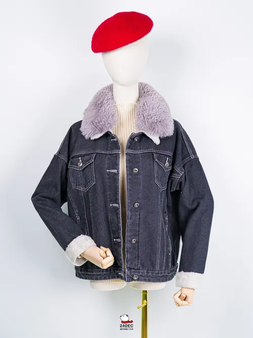 เช่าเสื้อแจ็คเก็ต หญิง รุ่น STAY สี ดำ