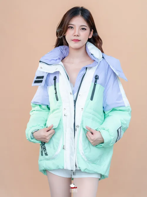 เช่าเสื้อกันหนาว หญิง รุ่น CANDY สี เขียว