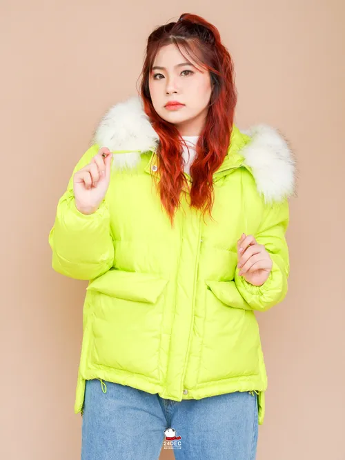 เช่าเสื้อกันหนาว หญิง รุ่น WOODBURY สี เขียว