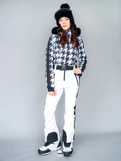 เช่าชุดสกี (เสื้อ+กางเกง) หญิง รุ่น SNOWMASS สี ขาว