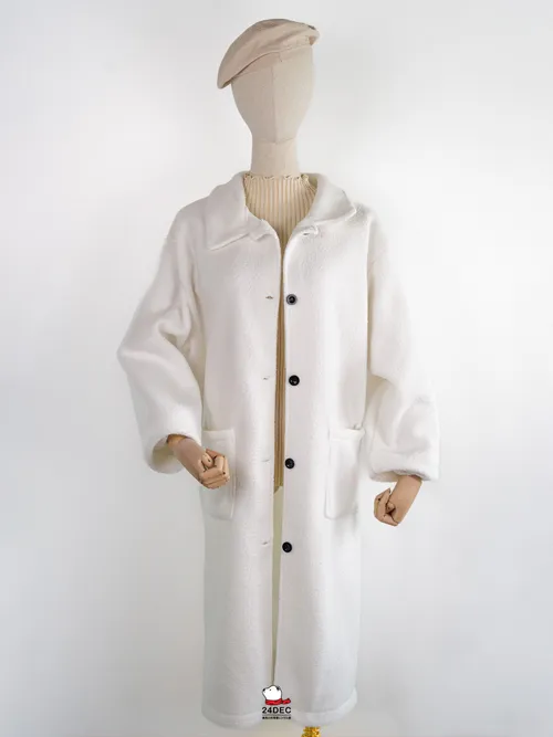 เช่าเสื้อโค้ท หญิง รุ่น LINDIS สี ขาว