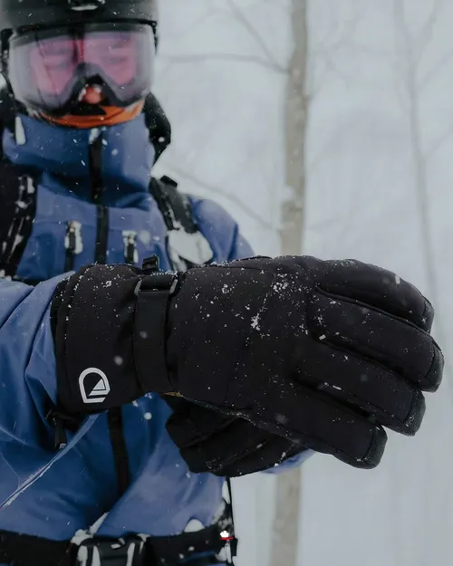 เช่าถุงมือสกี ชาย/หญิง รุ่น NISEKO สี ดำ