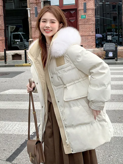 เช่าเสื้อกันหนาว หญิง รุ่น COSMOS สี ขาว