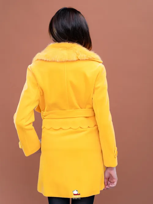 เช่าเสื้อโค้ท หญิง รุ่น DUCHESS สี เหลือง
